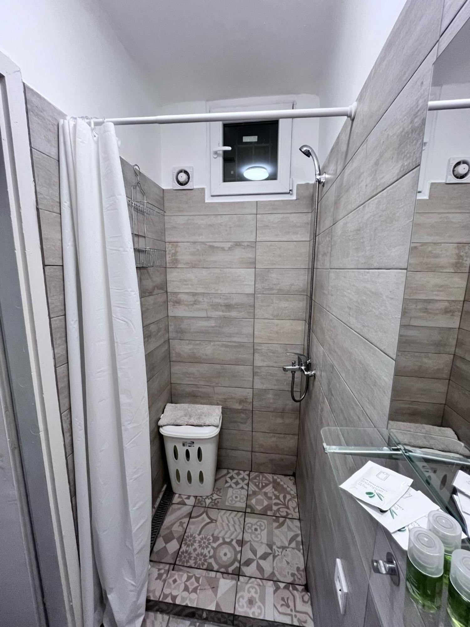 M&Ns Apartment Budapest Exterior photo